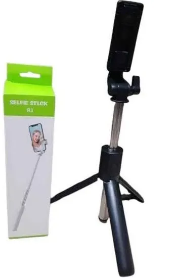 R1 selfie stick