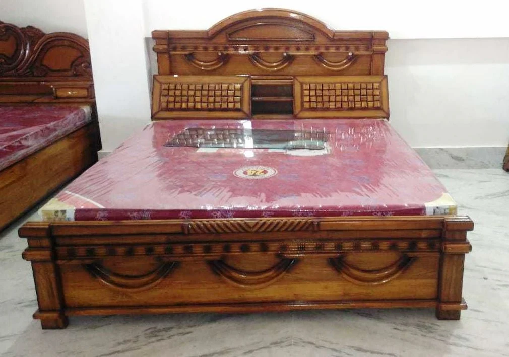 Sophisticated Home - - and - - Decor King size Bed 2025 at ShopCircuit | ONDC