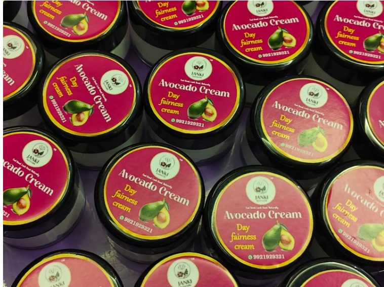 avocado fairness day cream