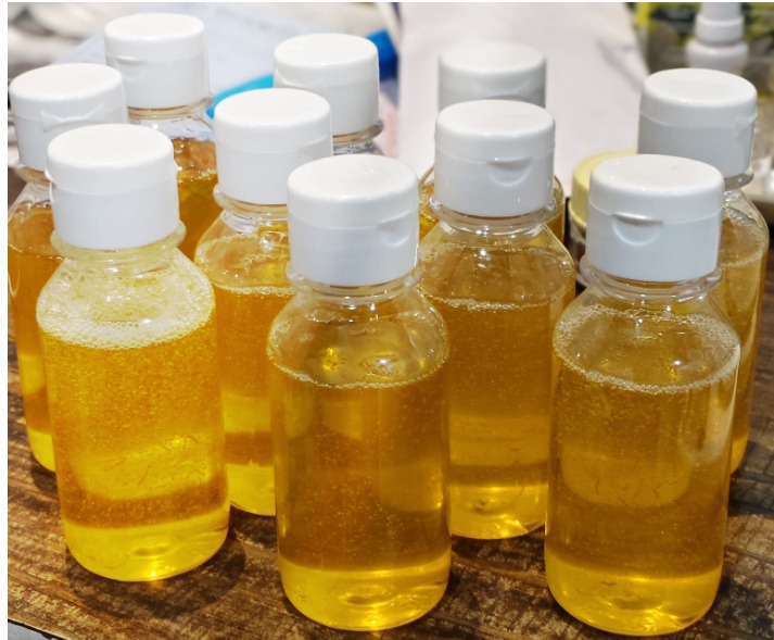 saffron honey face wash