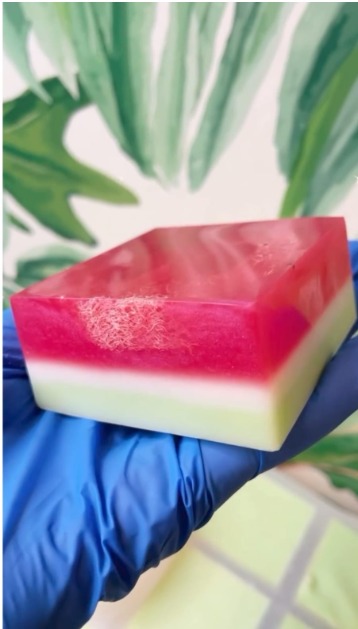 double layer red wine soap