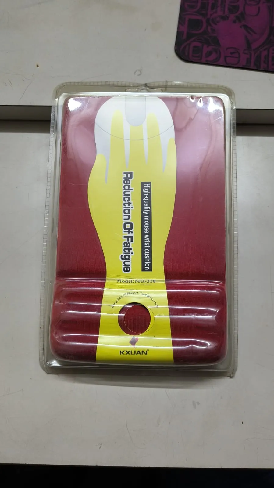 Mousepad bright red